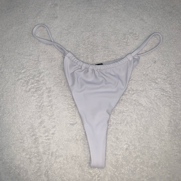 New! BoutineLA Venice White Adjustable Bottoms - Picture 3 of 6